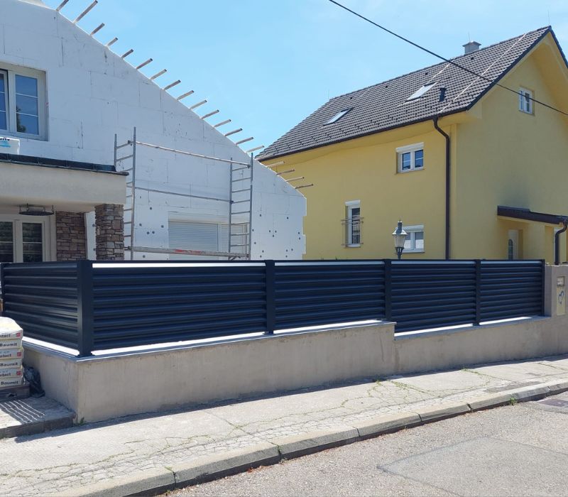 Stahl und Aluminium Zäune Wien